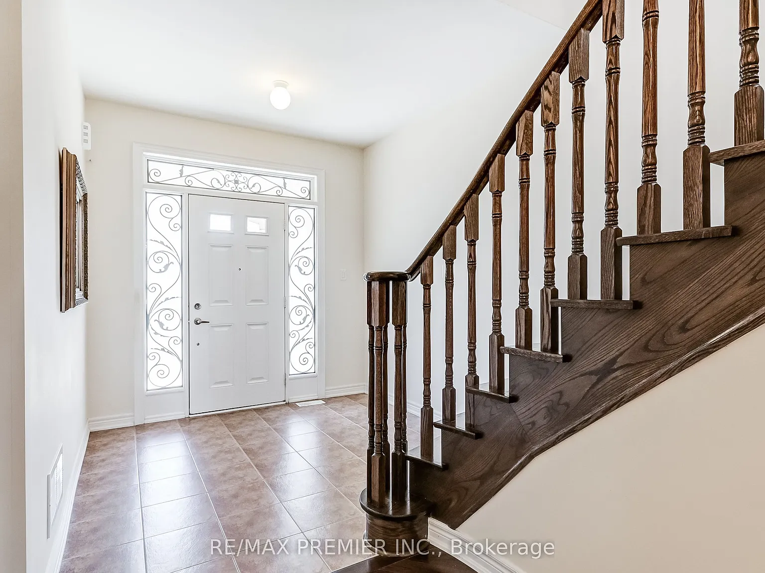 3 bed, $4,100 — Photo 4