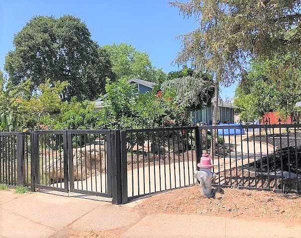 1st image of 1187 Acacia Ave