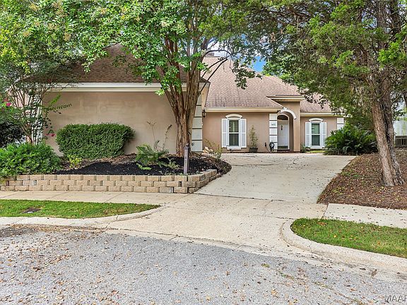 3rd image of 1400 Midlane Ct