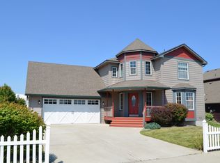 709 Golden Hills Dr, Cheney, WA 99004