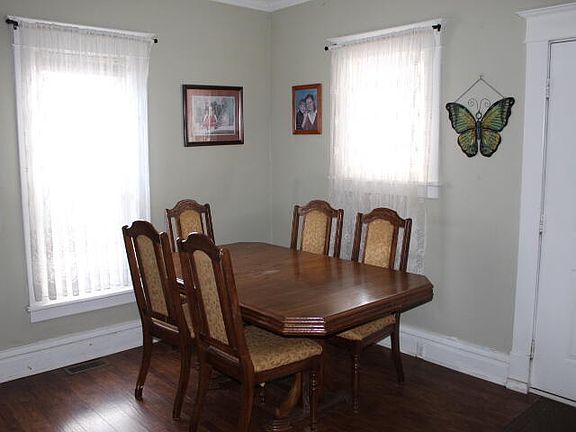 5th image of 268 W Allegan St