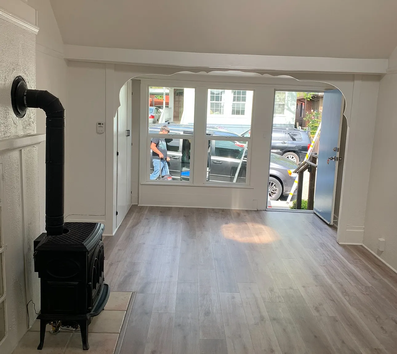 1 bed, 700 sqft, $2,700 — Photo 4