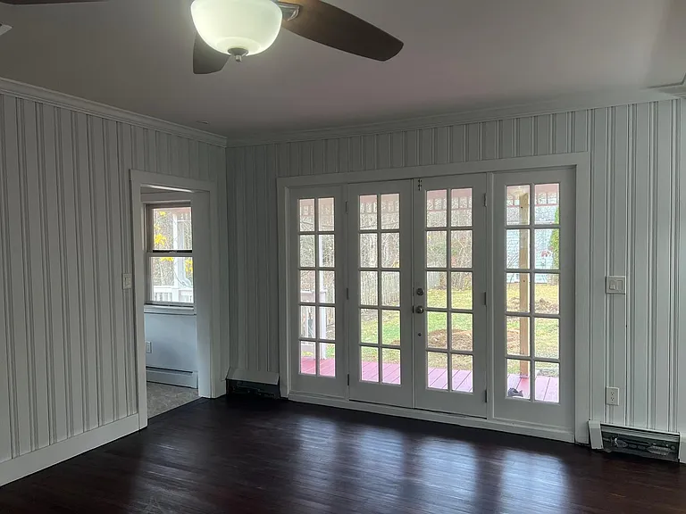 75 Manor Rd — Photo 11