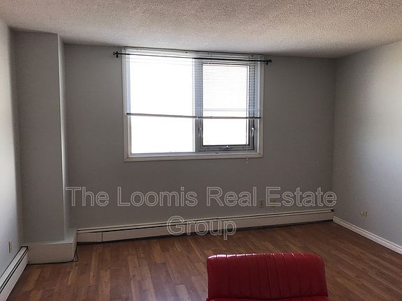 2nd image of 10161 116th St NW