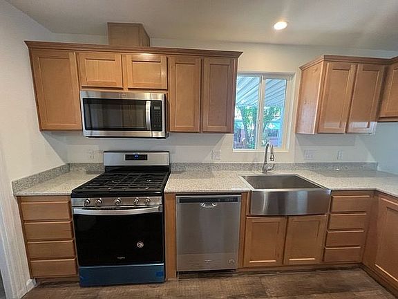 4th image of 5725 Live Oak Dr Space 40