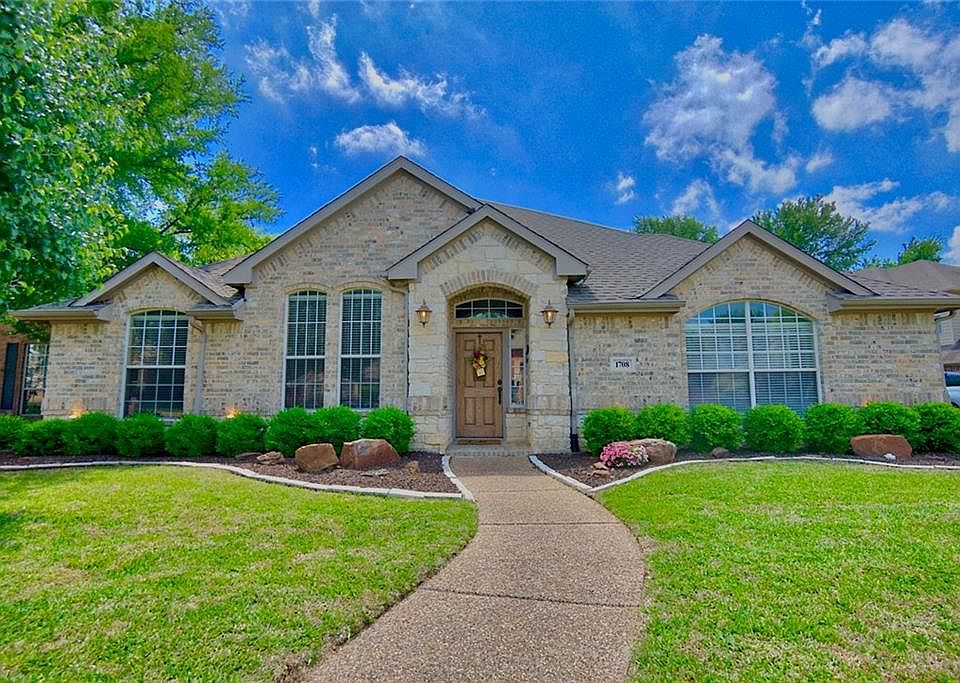 1st image of 1708 Forest Bend Ln