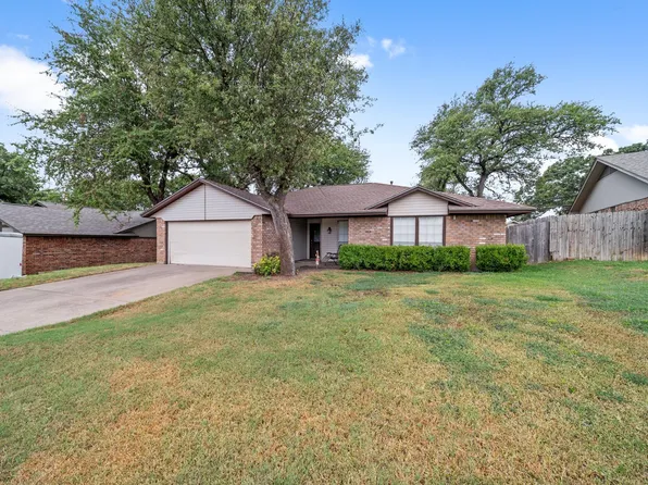 3706 Moselle Dr, Arlington, TX 76016