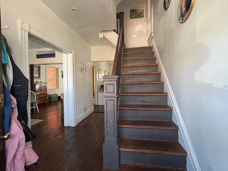 5412 Black St — Photo 5