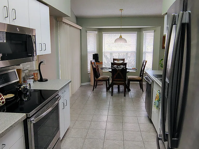 18620 Bent Pine Dr — Photo 4