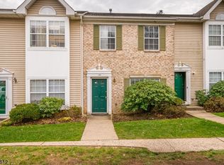 106 Tallwood Ln, Green Brook, NJ