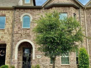 4104 Riverside Dr, Flower Mound, TX 75028