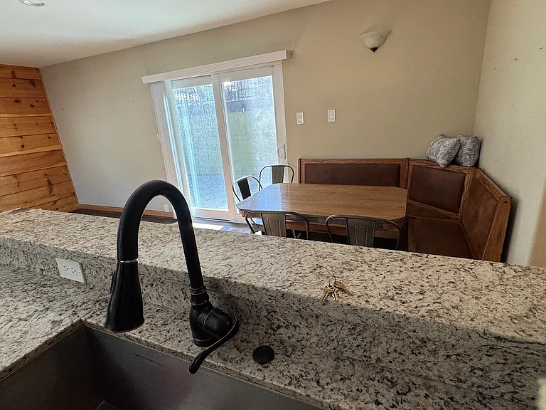 703 Modesto Ln #M-1 — Photo 9