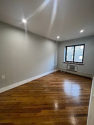 3rd image of 354 E 8th St #4A