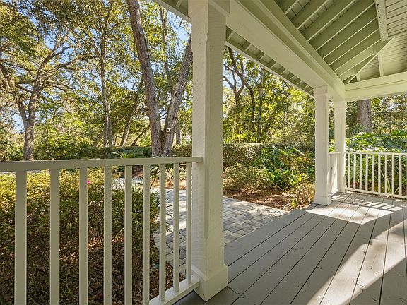 2nd image of 22 Beach Wood Rd