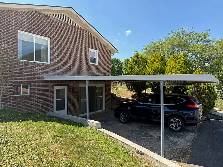 100 Shannondoah Dr — Photo 6