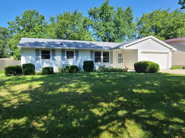 1556 Mac Pherson Dr, New Haven, IN 46774