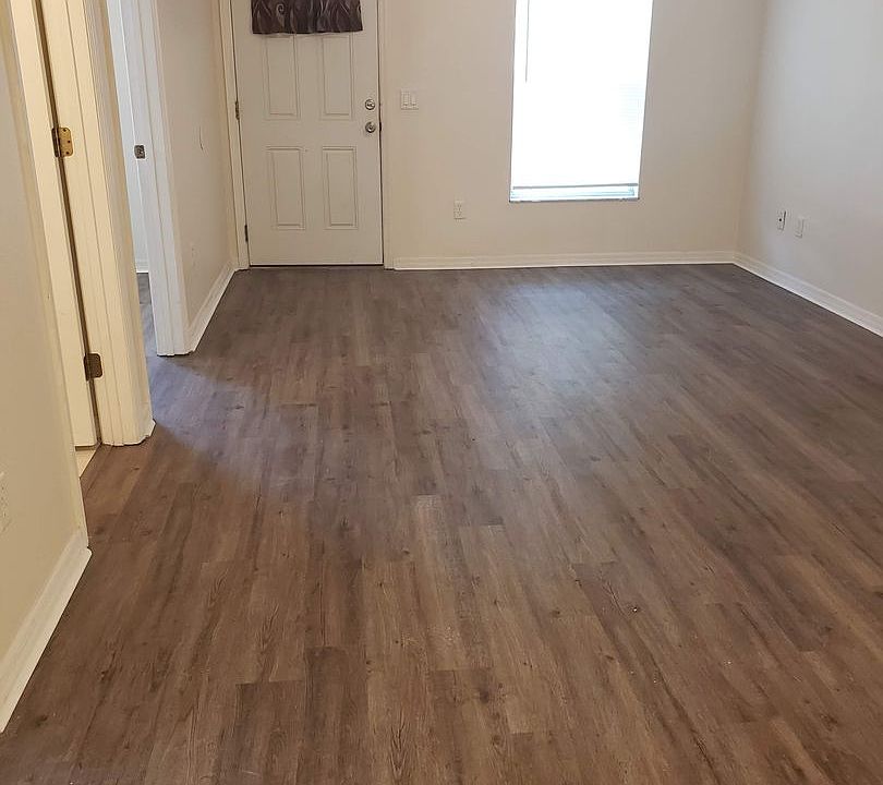 1st image of 9330 N Travis Dr