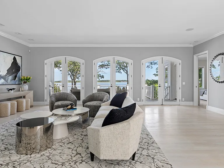 26 Three Mile Harbor Dr — Photo 6