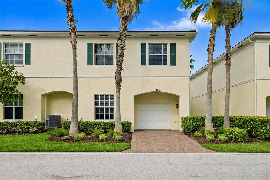 259 SW 7TH Street, photo 3