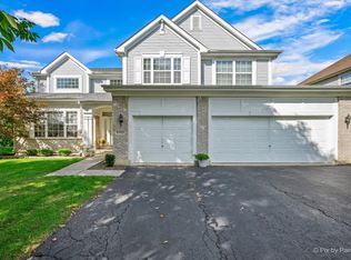 5722 Windsor Ct, Rolling Meadows, IL 60008