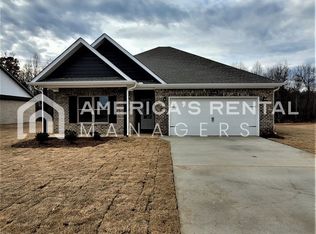 108 Flintlock Way, New Market, AL 35761