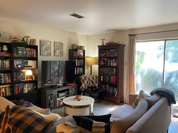 2nd image of 289 Greenough St #G