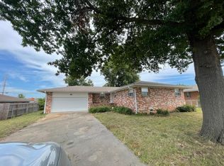 522 Crestland Dr, Bartlesville, OK 74006