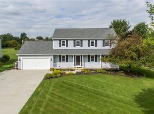 10232 Corbetts Ln, Twinsburg, OH 44087