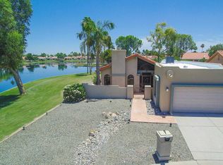 25227 S Foxglenn Dr, Sun Lakes, AZ 85248