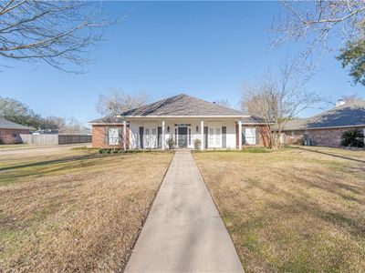 5220 Raphael Dr, Alexandria, LA, 71303