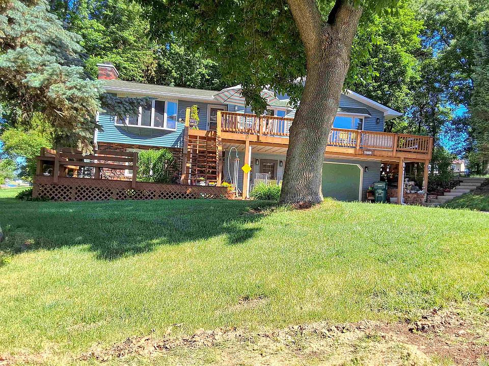 1st image of 4-142R Beachcomber Ln