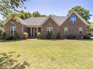 124 Creekwalk Dr, Anderson, SC 29625