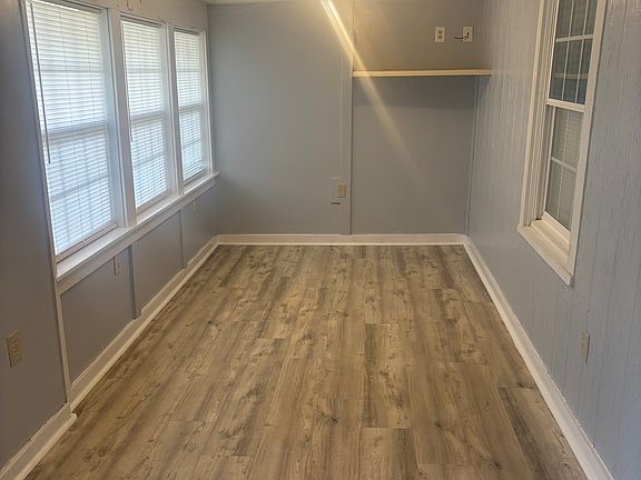 4th image of 1810 Fisher St SE APT 1