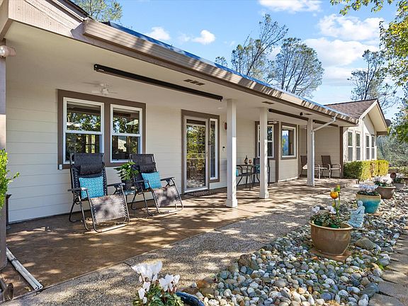 2nd image of 12423 Lowhills Rd