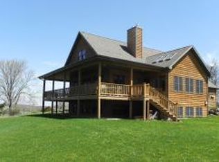 N3610 Oestreich Ln, Fort Atkinson, WI 53538