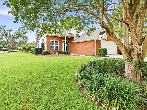 3rd image of 181 Love Ridge Ct