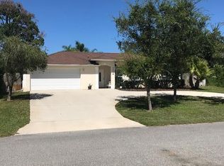 3039 Willow Oak Dr, Edgewater, FL 32141