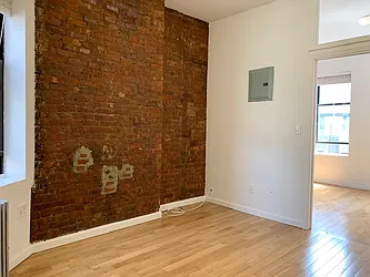 Rented by Best Apartments North Inc