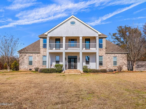 1290 Caroline Dr, Terry, MS 39170