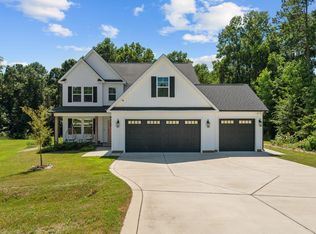 72 Copperhead Ln, Benson, NC 27504