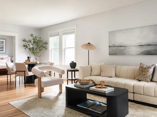 128 Thorndike St #128, Arlington, MA 02474