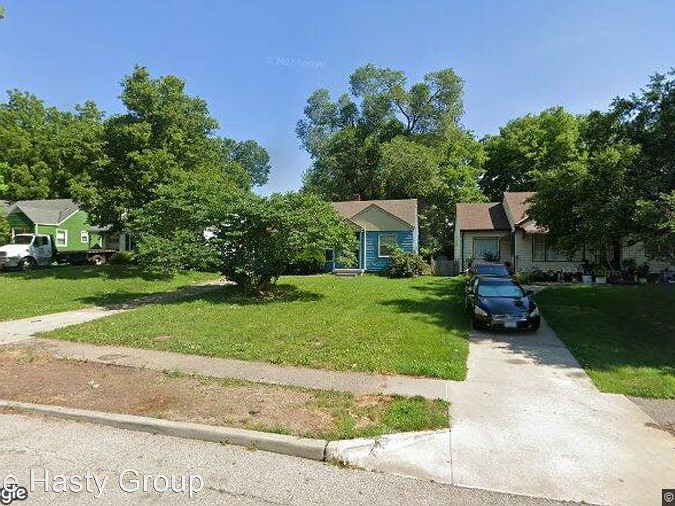 1st image of 1456 E 76th Ter