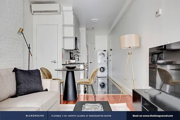 Rented by The Blueground | media 15