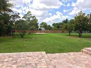 160 SW 129th Ave, Miami, FL 33184