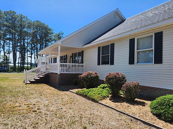 2nd image of 5275 Woodland Dr