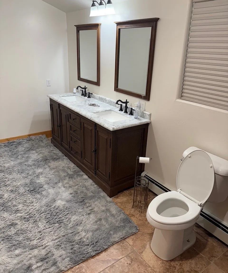 1270 Grand Ave — Photo 3