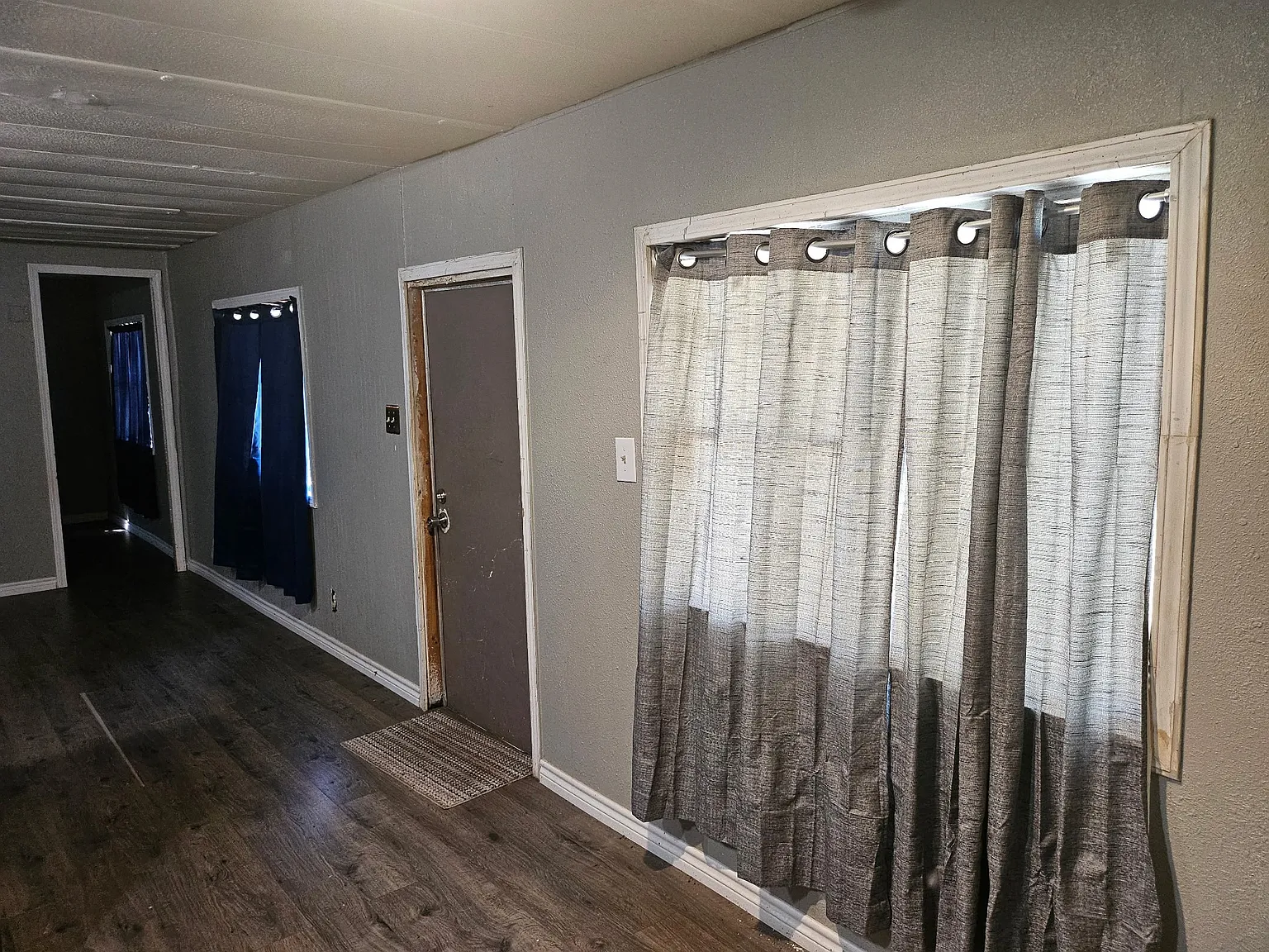 2 bed, 1.5 bath, 728 sqft, $780 — Photo 2