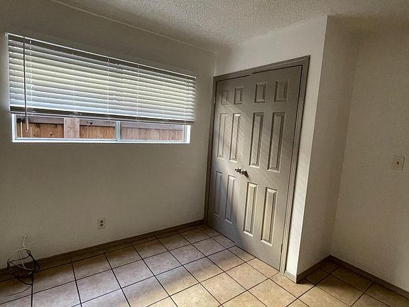 3rd image of 4583 39th St #4
