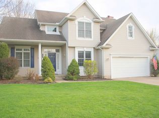 5055 Westbury Farms Dr, Erie, PA