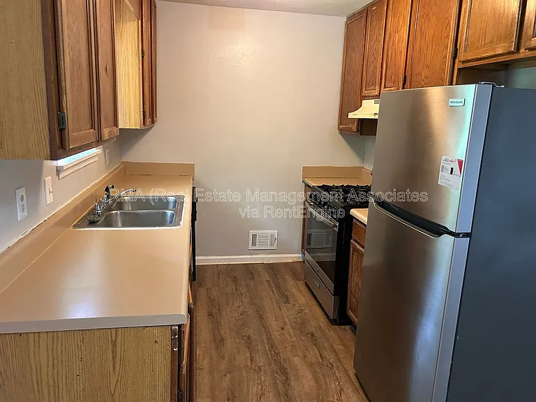 1214 High Falls Rd #B — Photo 3